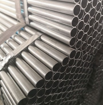 Q235 hot dipped Galvanized round steel pipe for Water conservancy，galvanized drain pipe